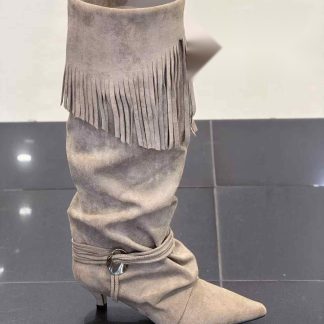 Bota slouchy con flecos en color Taupe – Maison Atelier