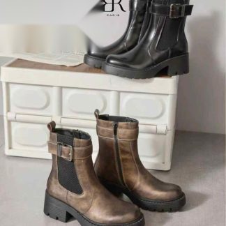 Botín chelsea con hebilla en varios colores – Maison Atelier